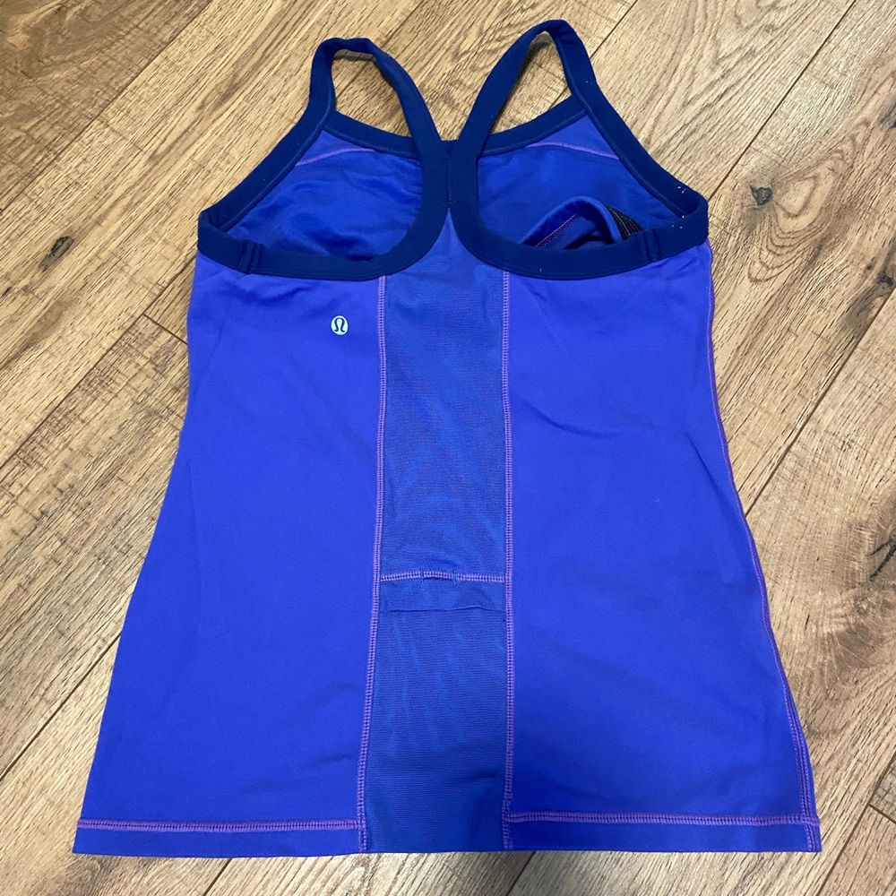 Lululemon tank
